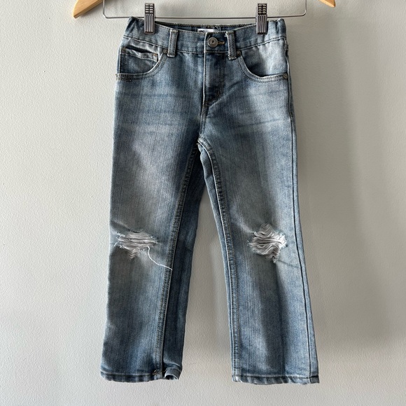 Epic Threads straight leg distressed jeans, sz 5, light‎ wash, snap, adjustable - Picture 1 of 10